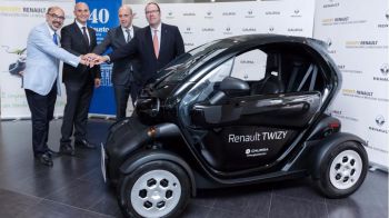 Renault hace entrega de un Twizy a la Universidad de Deusto