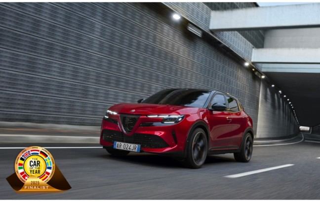 Alfa Romeo Junior, entre los finalistas del Coche del Año 2025