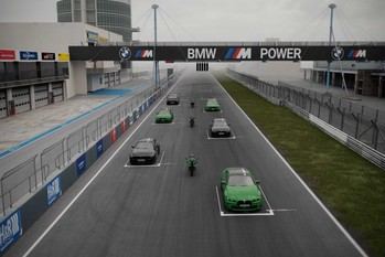 BMW M y Motorrad lanzan nueve modelos especiales para conmemorar el centenario del Nürburgring