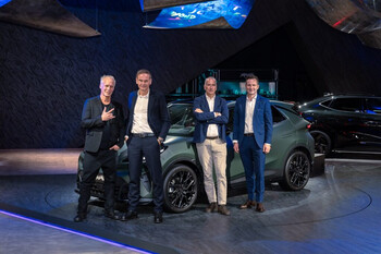 CUPRA presenta el Raval CUSTOM en el Salón del Automóvil de París