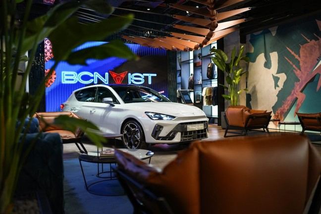 CUPRA abre su décimo City Garage en Estambul, un hito en su expansión global