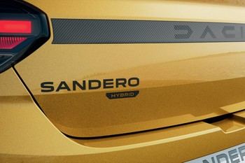 Dacia lanza pedidos para el nuevo Sandero híbrido 155, el más asequible del mercado