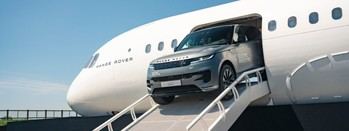 JLR reporta ganancias en el primer trimestre a pesar de desafíos en el mercado y la cadena de suministro