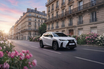 Lexus presenta el nuevo UX Híbrido: elegancia y eficiencia en un SUV compacto