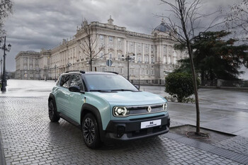 Renault ofrece tarifas preferentes de recarga para sus eléctricos en carretera