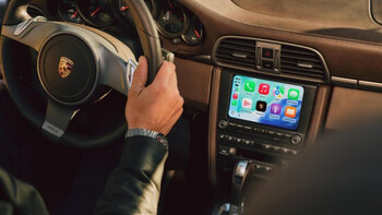 Porsche lanza sistema de infoentretenimiento para clásicos futuros