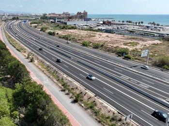 Tráfico implementa la Operación Verano 2026 para gestionar más de 104 millones de desplazamientos